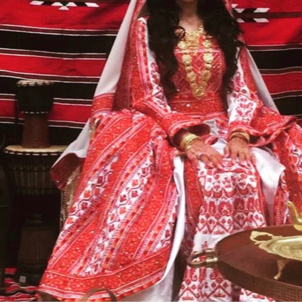 Traditional Palestinian Bridal Dress Thobe with Detachable Skirt